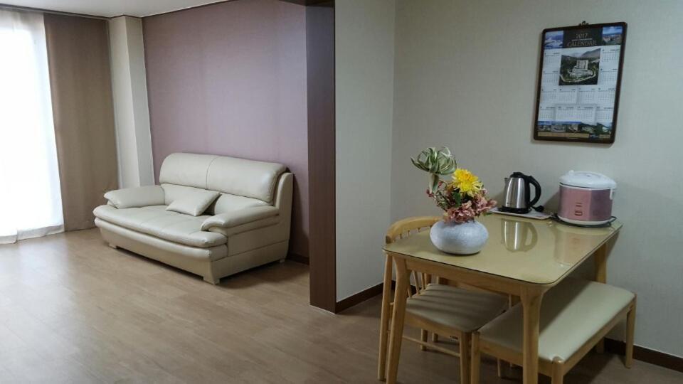 Ilsung Resort Sulak Госеонг Екстериор снимка
