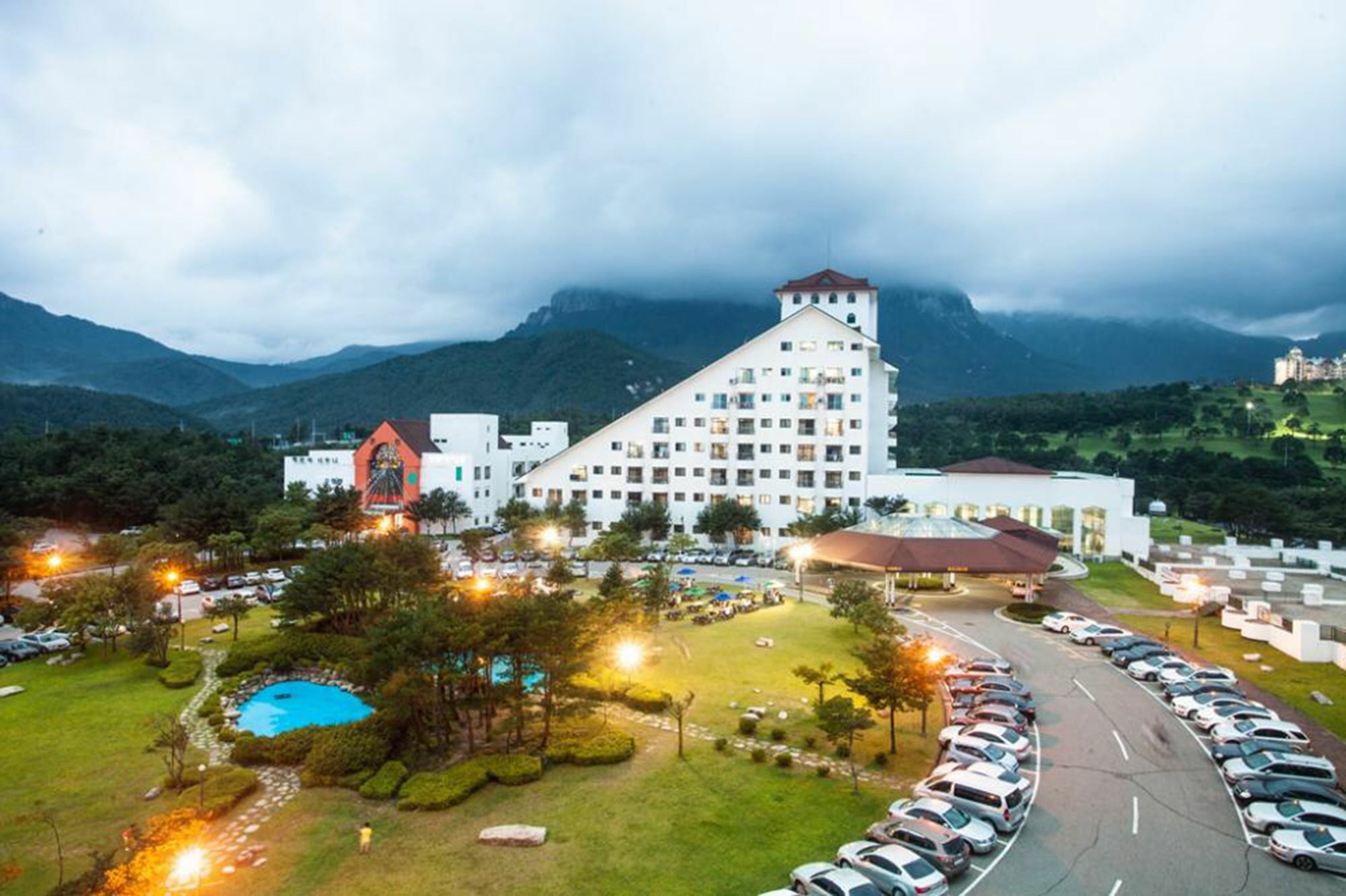 Ilsung Resort Sulak Госеонг Екстериор снимка